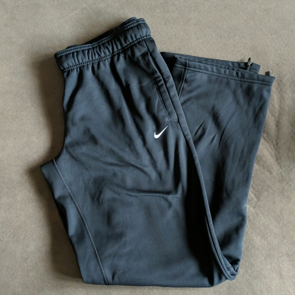 Mens therma fit Nike sweats